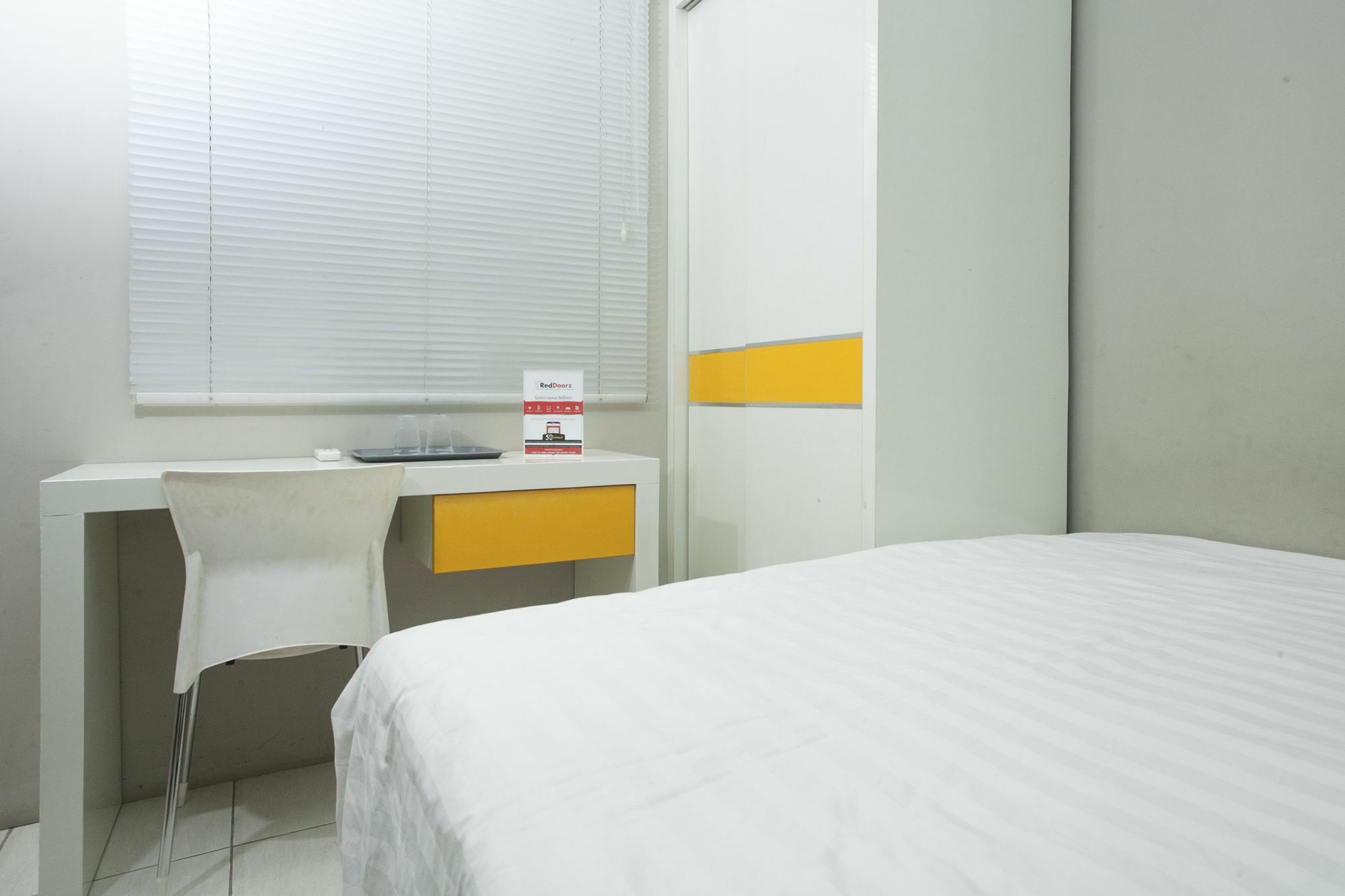 Reddoorz At Siwalankerto Surabaya Hotell Eksteriør bilde