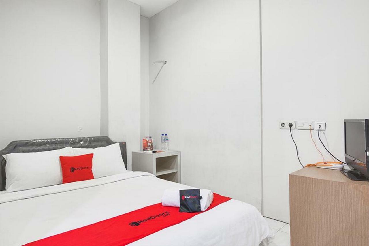 Reddoorz At Siwalankerto Surabaya Hotell Eksteriør bilde